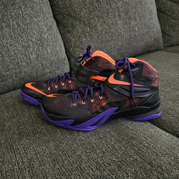 NIKE ZOOM SOLDIER VIII PRM　JORDAN　DUNK 3 x Nike Zoom Soldier 8 – Premium Player Pack | NIKE LEBRON